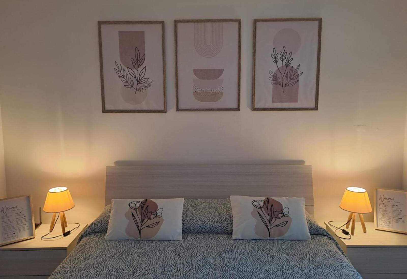 Homestay Airport Sunflower Fiumicino