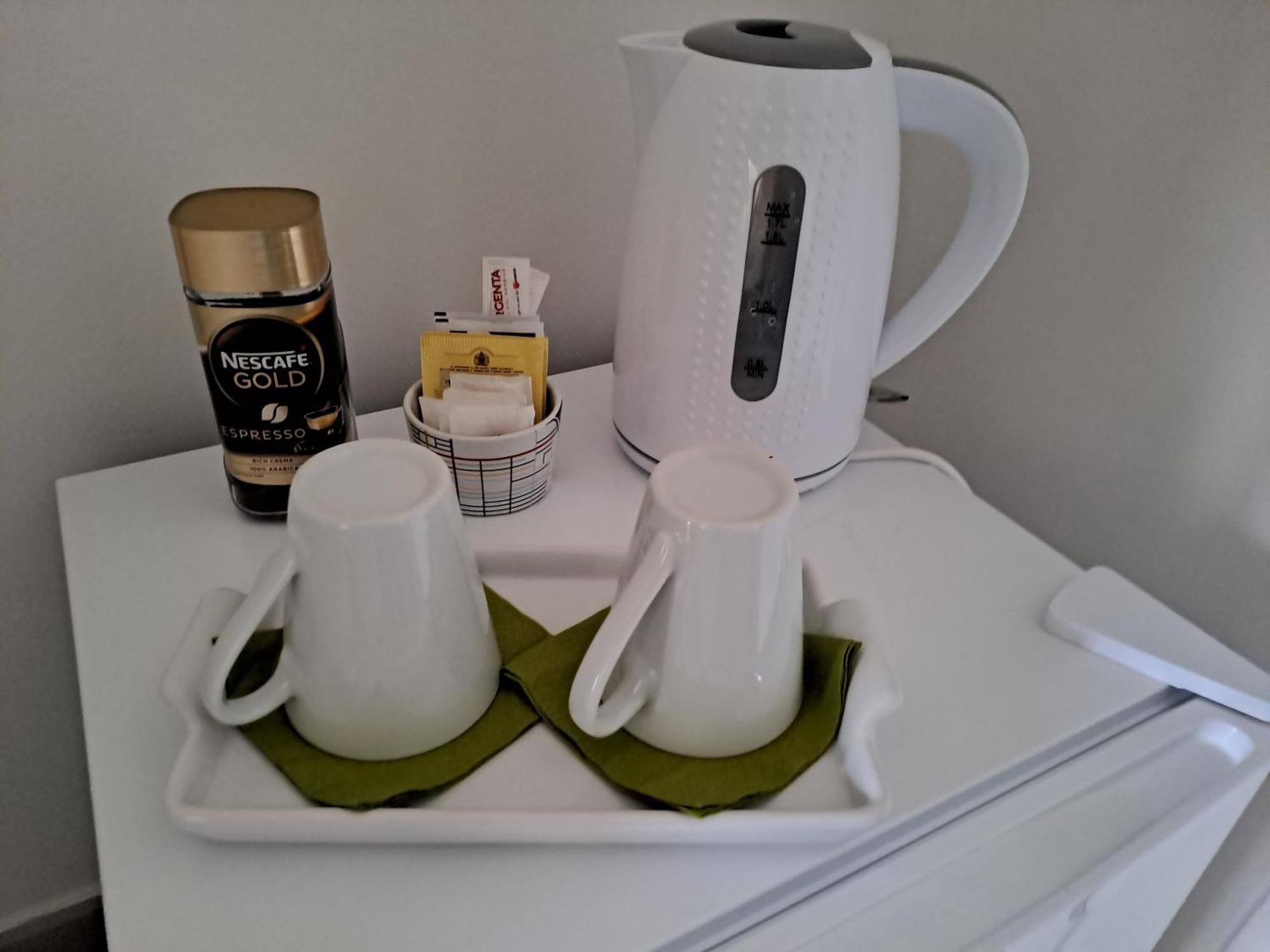 Airport Sunflower Homestay Fiumicino